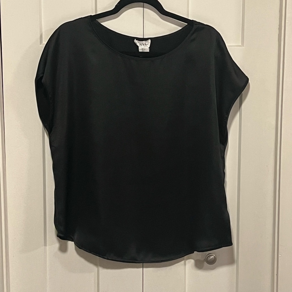 Nicole Miller Black Satin Blouse Top Sz L EUC